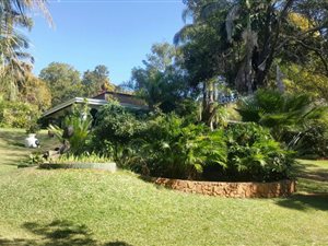 4.6 ha Smallholding in Derdepoort