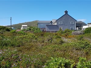 620 m² Land available in Pringle Bay