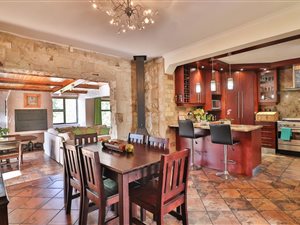 3 Bed House in Bracken Heights