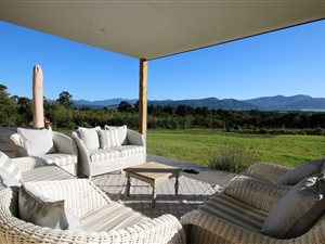 22.8 ha Farm in The Crags
