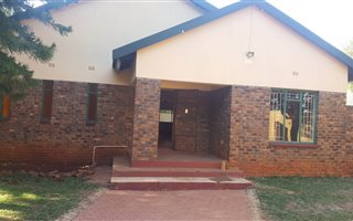 4 Bedroom House in Chroom Park