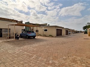 4 Bed Townhouse in Salt Rock