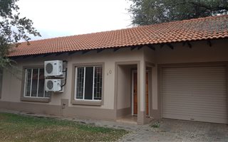 1 Bedroom Townhouse in Lephalale (Ellisras)