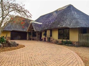 3 Bed Townhouse in Bothas Hill