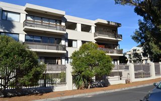 2 Bedroom Apartment in Hout Bay and surrounds