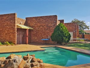 4 Bed House in Nigel