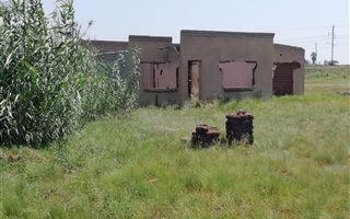 1.1 ha Land available in Welgedacht