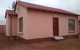 2 Bedroom House in Southern Gateway