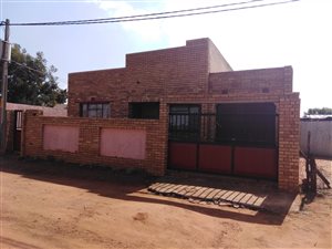 4 Bed House in Tshepisong