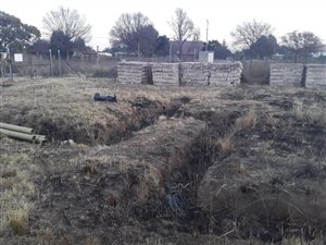 440 m² Land available in Modder East