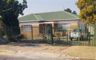 3 Bedroom House in Farrarmere