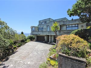 4 Bedroom House in The Heads