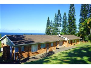 3 Bed Simplex in Port Edward