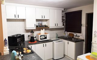 2 Bedroom Apartment in Oakglen