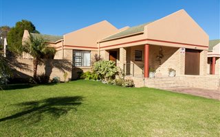 3 Bedroom Townhouse in Heather Park
