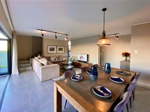 3 Bed Duplex in Florida