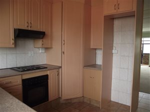 2 Bed Flat in Birchleigh