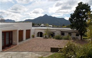 3 Bedroom House in Bergsig