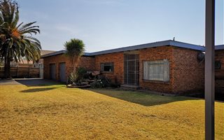 4 Bedroom House in Delmas West