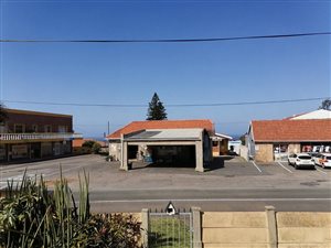 4 Bed Townhouse in Bluff