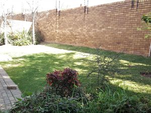 4 Bed Townhouse in Honeydew Ridge