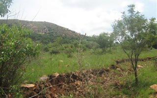 2 ha Land available in Kameeldrift