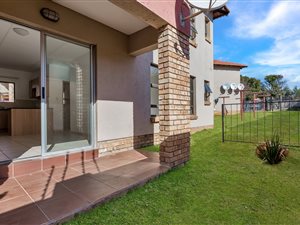 2 Bed Townhouse in Grobler Park