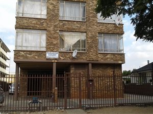 2 Bed Apartment in Pretoria West