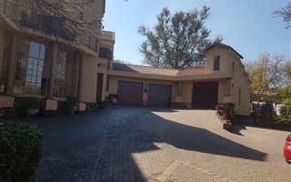 4 Bedroom House in Raslouw AH