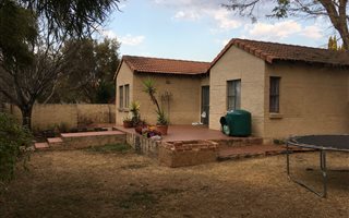 2 Bedroom Simplex in Eldoraigne