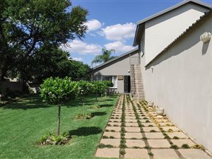4 Bed House in Erasmus