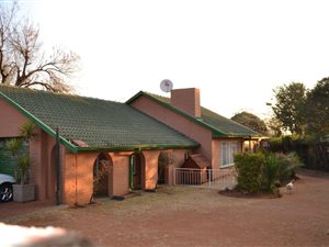 4 Bed House in Randfontein Central