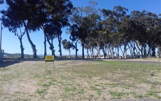 368 m² Land available in Atlantis