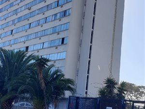 1 Bed Apartment in Parow East