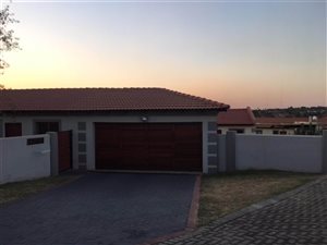 3 Bed House in The Reeds