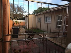 4 Bed House in Rugby