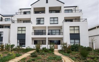 3 Bedroom Apartment in De Velde