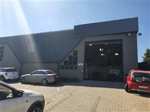 1000 m² Industrial space in Halfway House