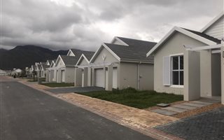 3 Bedroom House in Val de Vie