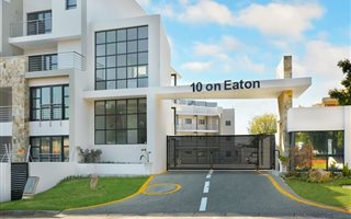 2 Bedroom Apartment in Bryanston
