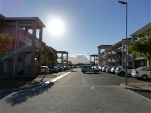2 Bed Apartment in Surrey Estate