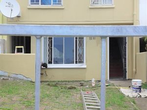 3 Bed House in Newlands East