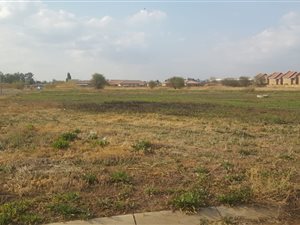 352 m² Land available in Baillie Park