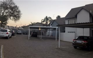 2 Bedroom Apartment in Corlett Gardens