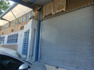 321 m² Industrial space in Springfield Park