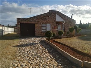 2 Bed House in Azalea Park