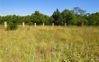 1 ha Farm in Kameeldrift East