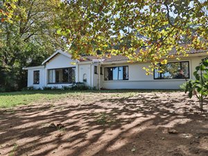 4 Bed House in Cowies Hill Park