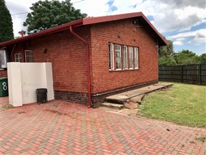 6 Bed House in Wespark