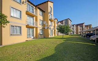 2 Bedroom Apartment in Ormonde